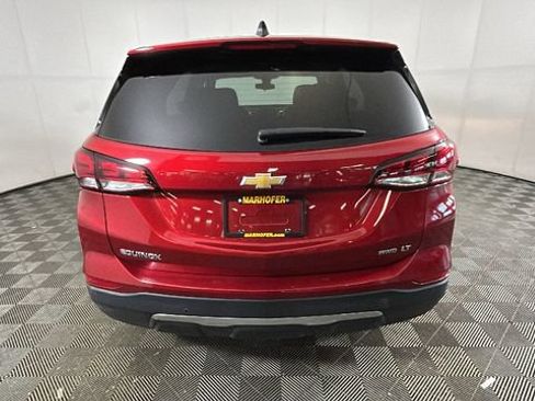 Used 2024 Chevrolet Equinox LT AWD/4WD image 3