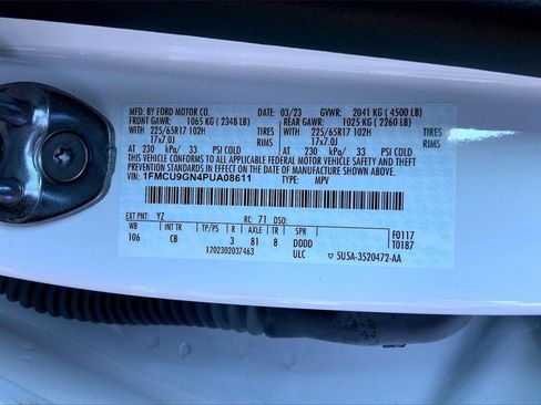 Used 2023 Ford Escape Active image 9