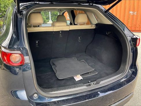 Used 2018 MAZDA CX-5 Touring w/ Preferred Equipment Package FWD image 28