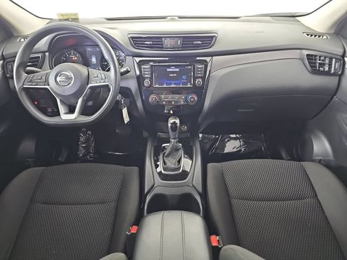 Used 2020 Nissan Rogue Sport S w/ Appearance Package FWD image 11