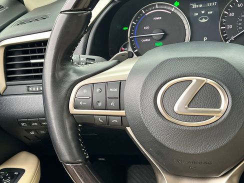 Used 2022 Lexus RX 450hL Luxury image 19
