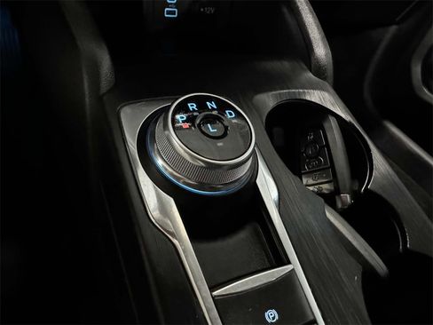 Used 2022 Ford Escape Titanium image 28