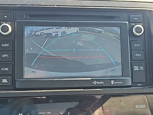 Used 2014 Toyota Sequoia Platinum image 8