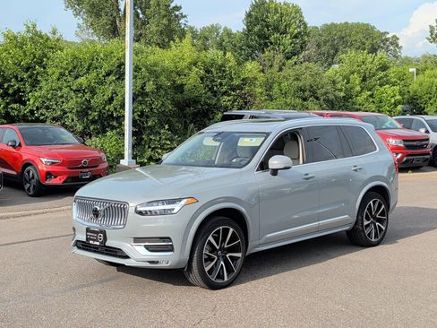 Certified 2024 Volvo XC90 B6 Ultimate AWD/4WD image 6