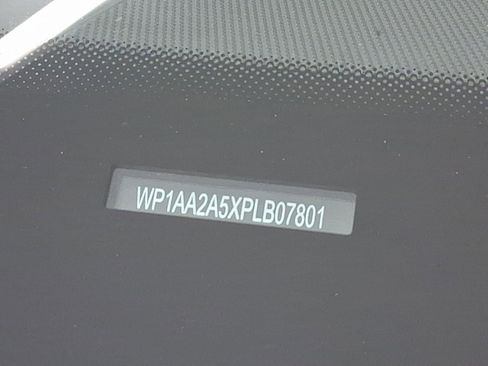 Used 2023 Porsche Macan image 22