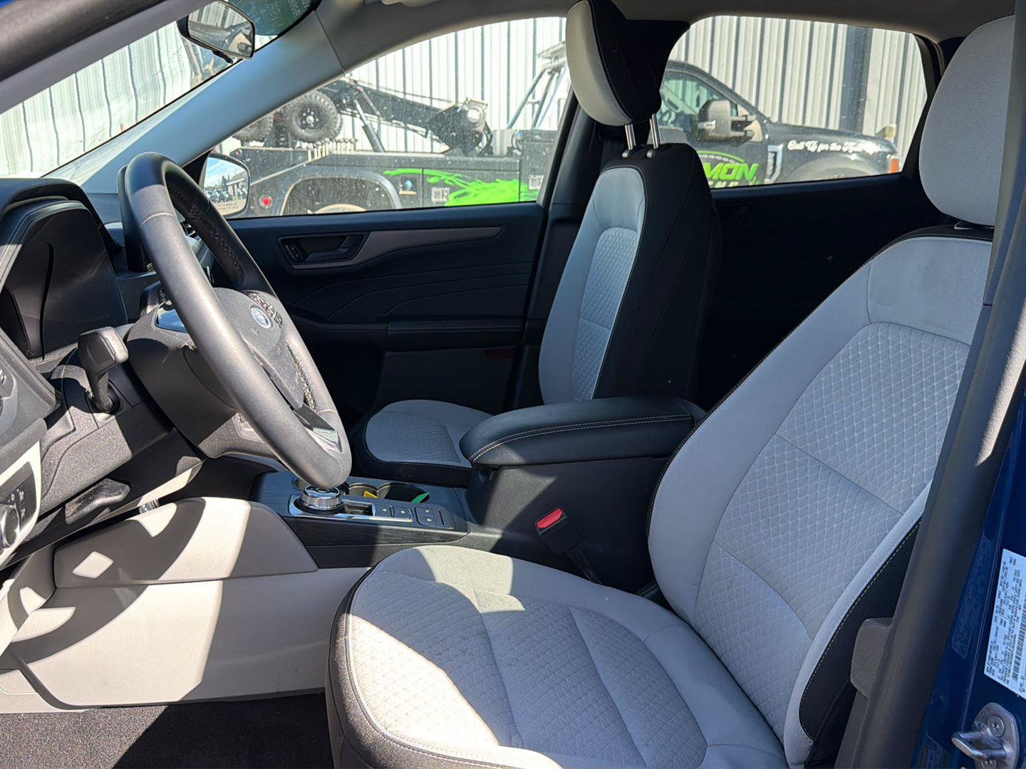 Used 2023 Ford Escape Active AWD/4WD image 6
