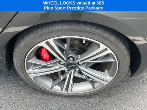 Used 2024 Genesis G70 2.5T w/ Sport Prestige Package image 6