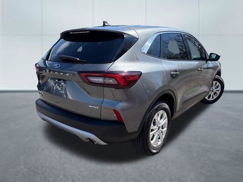 Used 2023 Ford Escape Active AWD/4WD image 4