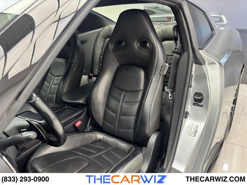 Used 2023 Nissan GT-R Premium w/ Premium Interior Package image 51