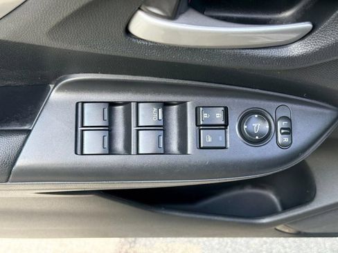 Used 2015 Honda Fit EX image 16