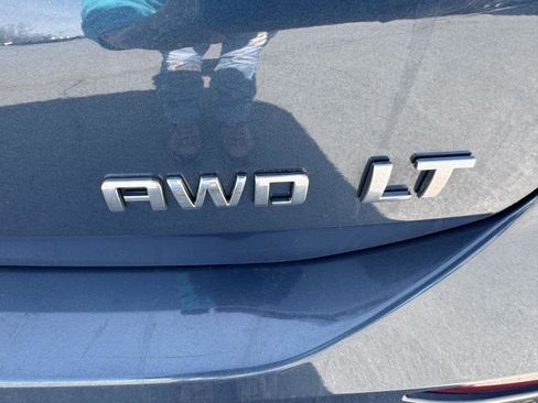 Used 2024 Chevrolet Equinox LT w/ LPO, Floor Liner Package image 10