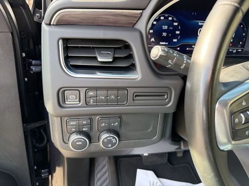 Used 2023 Chevrolet Tahoe LT image 18