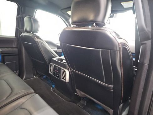 Used 2018 Ford F150 Platinum image 14