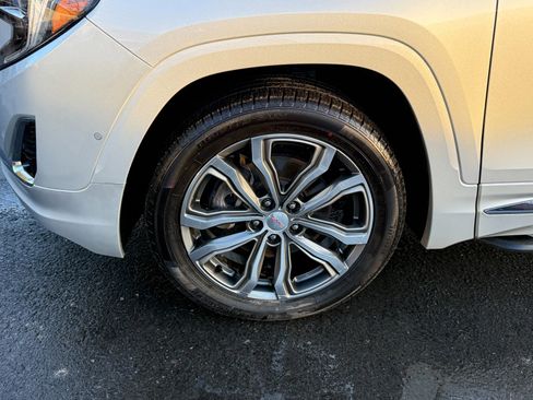 Used 2018 GMC Terrain Denali w/ LPO, 'HIT The Road' Package image 9
