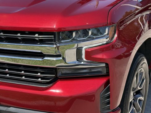 Used 2021 Chevrolet Silverado 1500 LT w/ Bed Protection Package RWD image 11