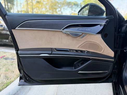 Used 2019 Audi A8 L 3.0T w/ Luxury Package image 22