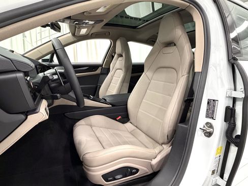 New 2026 Porsche Panamera image 31