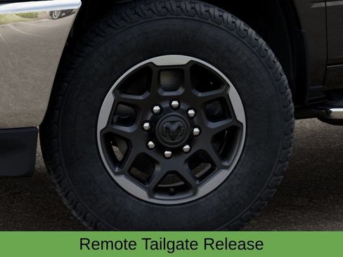 New 2026 RAM 2500 Laramie w/ Towing Technology Group AWD/4WD image 9
