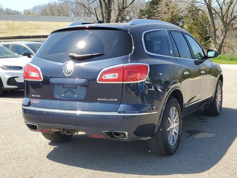 Used 2017 Buick Enclave Convenience w/ Trailering Package FWD image 3