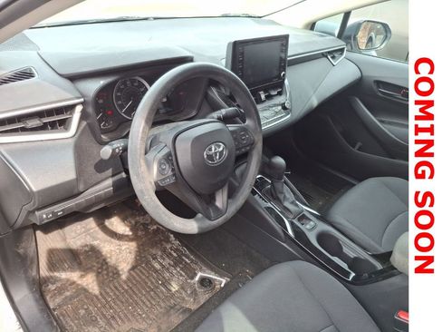 Used 2022 Toyota Corolla LE w/ LE Convenience Package image 12