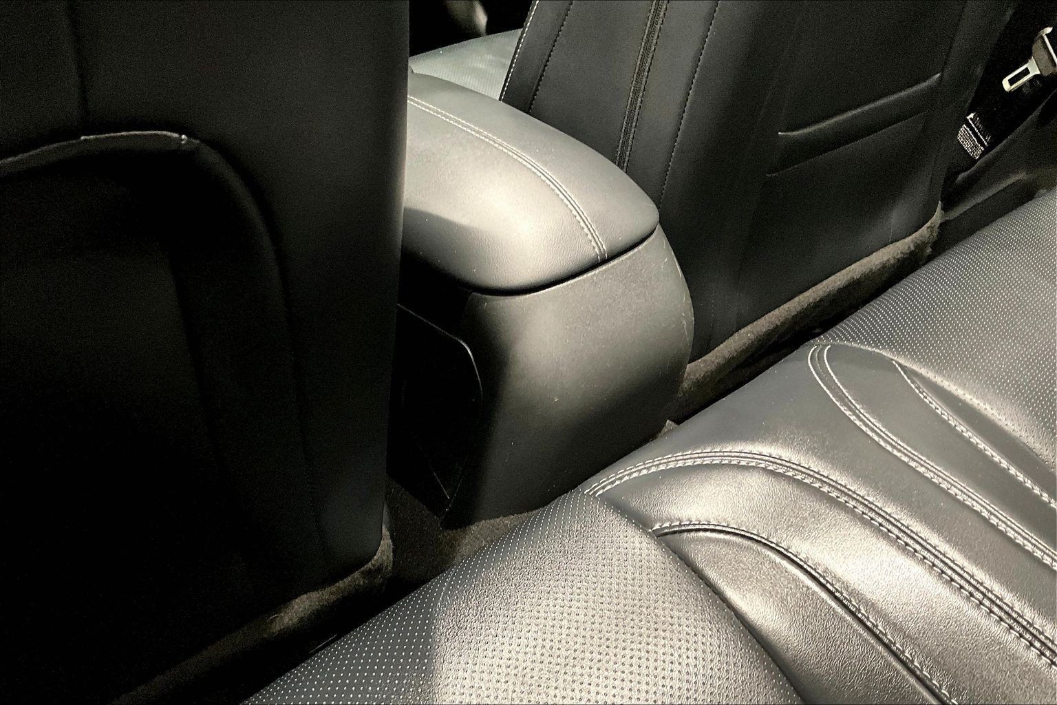 Used 2025 Ford Mustang Premium RWD image 11