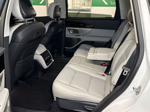 New 2026 Lincoln Nautilus Reserve image 15