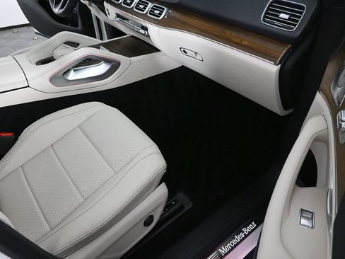 Used 2026 Mercedes-Benz GLE 450 4MATIC image 23