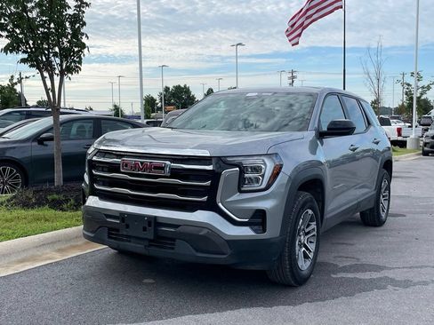 Used 2025 GMC Terrain Elevation AWD/4WD image 3