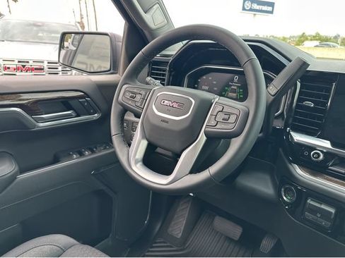 New 2026 GMC Sierra 1500 Elevation AWD/4WD image 8