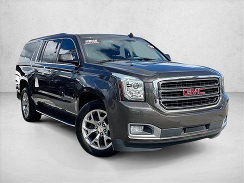 Used 2019 GMC Yukon XL SLT image 12