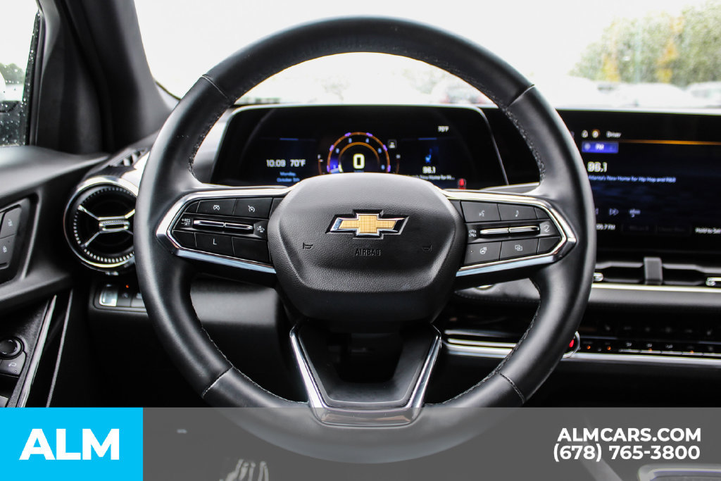 Used 2025 Chevrolet Equinox LT w/ Convenience Package II FWD image 24