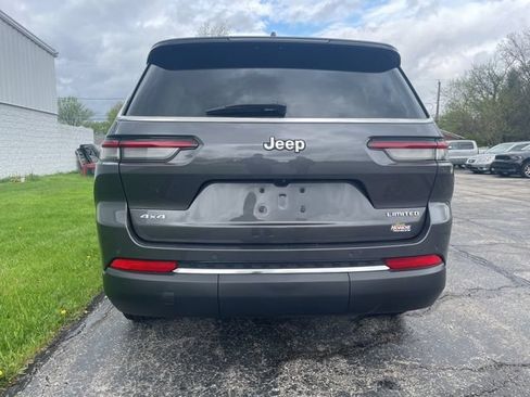 Used 2024 Jeep Grand Cherokee L Limited AWD/4WD image 12