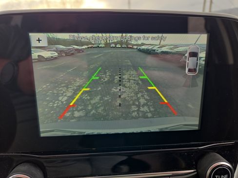 Used 2018 Ford EcoSport SE image 26