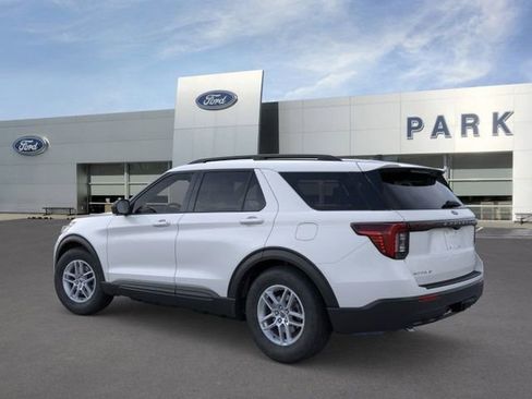 New 2026 Ford Explorer Active image 4