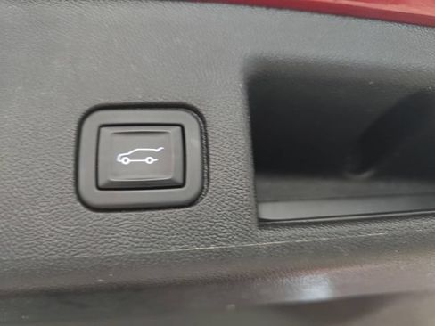 Used 2024 Chevrolet Equinox LT AWD/4WD image 13