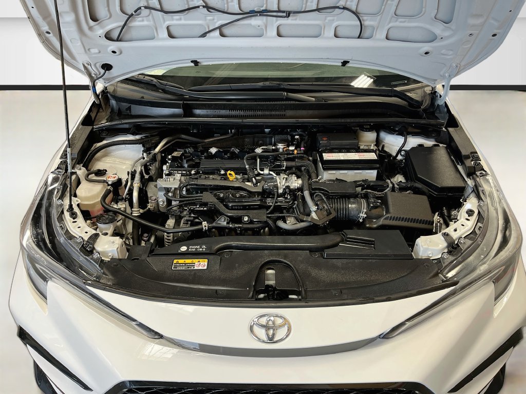 Used 2024 Toyota Corolla SE w/ SE Premium Package FWD image 29