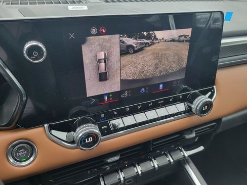 New 2026 GMC Canyon AT4 w/ Technology Plus Package AWD/4WD image 23