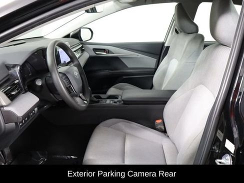 Used 2025 Toyota Camry LE FWD image 12