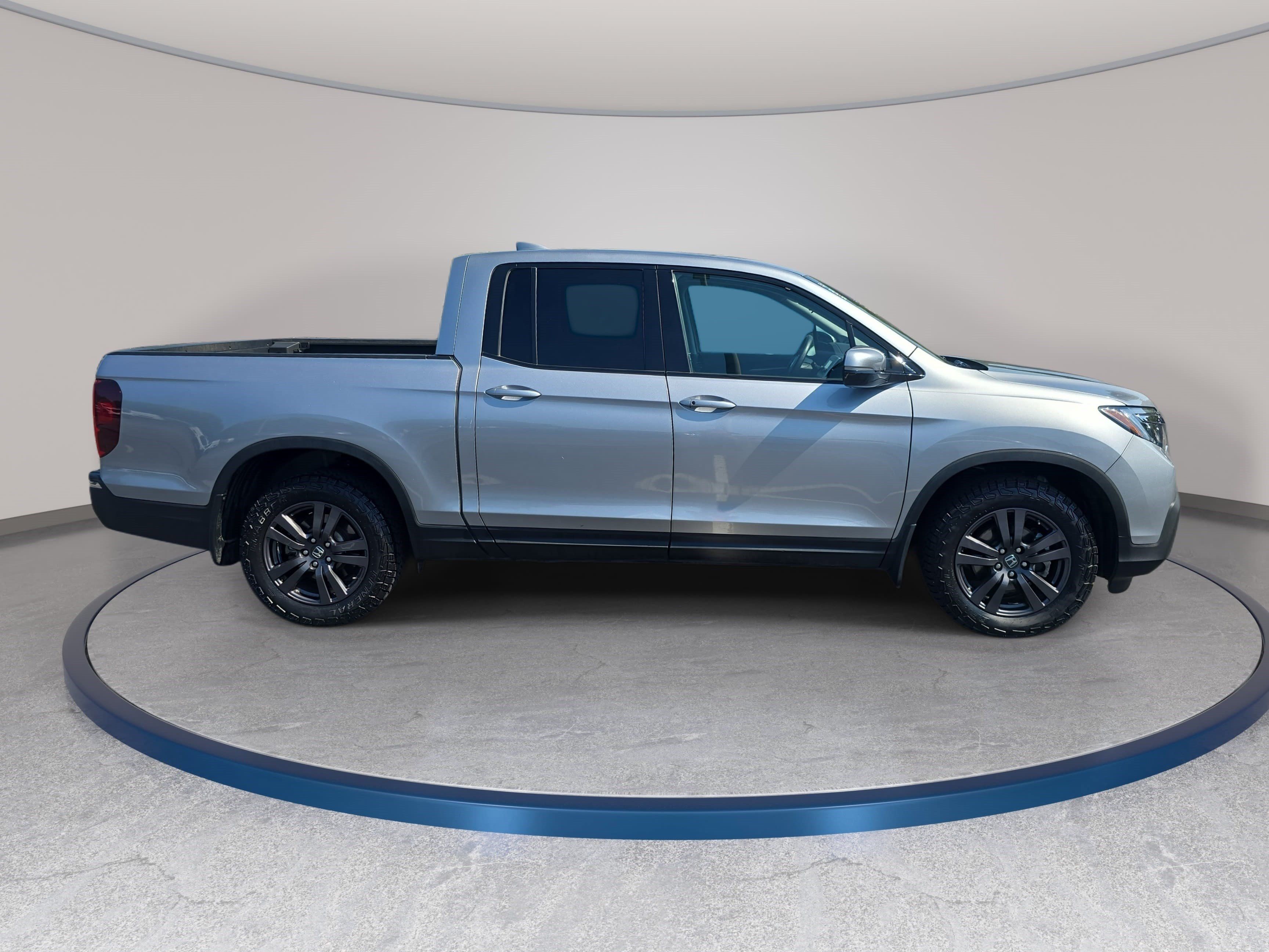 Certified 2018 Honda Ridgeline Sport image 4