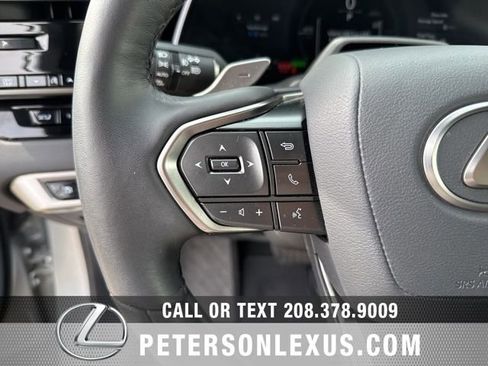 Used 2025 Lexus RX 350h w/ Convenience Package image 25