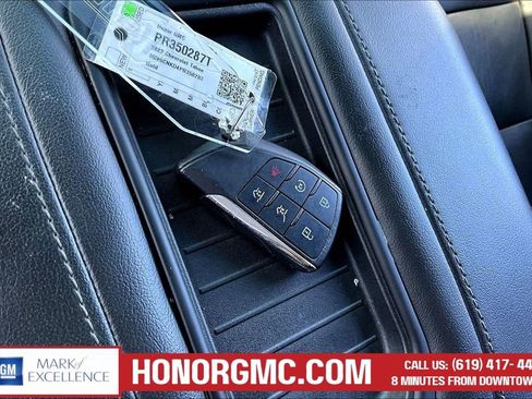Used 2023 Chevrolet Tahoe LT RWD image 34
