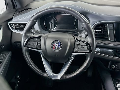 Used 2024 Buick Enclave Premium image 18