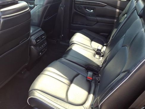 Certified 2024 Honda Pilot Elite image 17