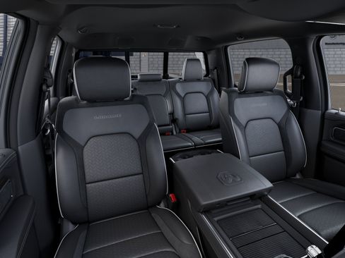 New 2026 RAM 1500 Laramie AWD/4WD image 18