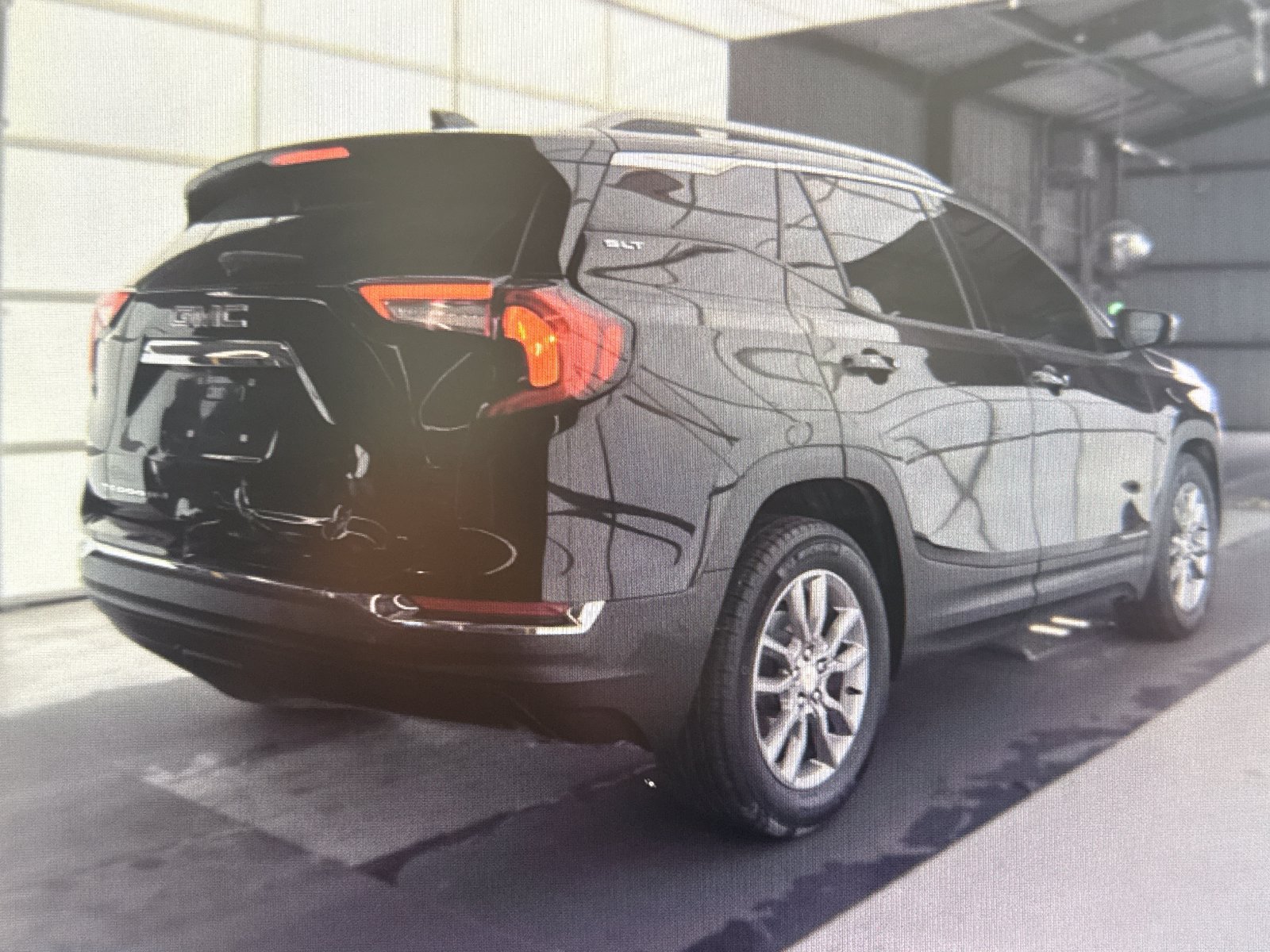 Used 2026 Hyundai Palisade Limited AWD/4WD image 2