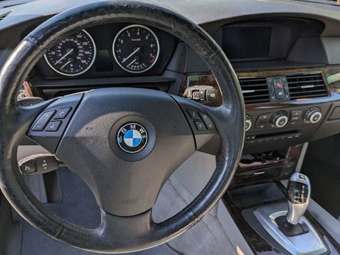 Used 2008 BMW 528i Sedan RWD image 12