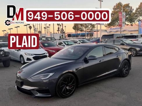 Used 2026 Tesla Model S Plaid AWD/4WD image 1