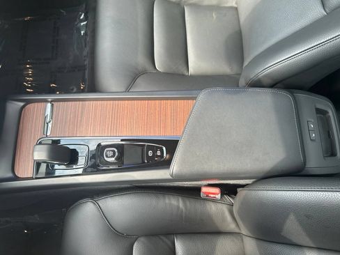 Used 2023 Volvo S60 B5 Plus w/ Climate Package AWD/4WD image 29