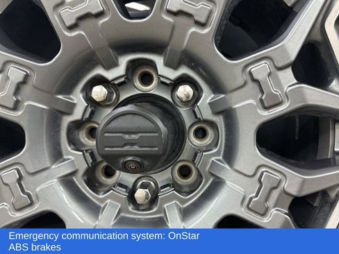 Used 2024 GMC Hummer EV 3X w/ LPO, Cargo Utility Package image 16