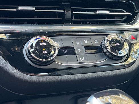 New 2026 Buick Envista Sport Touring w/ Advanced Safety Package image 19